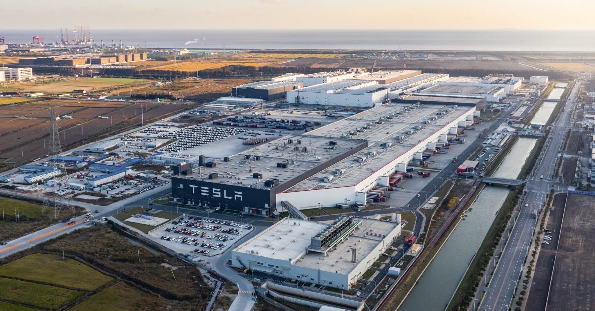Tesla is back to ramping up Gigafactory Shanghai to new production records