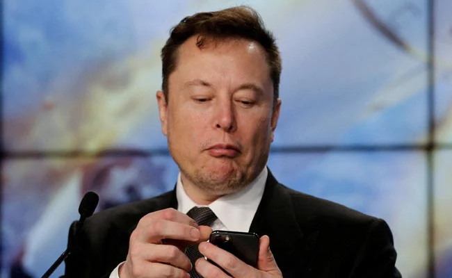 Elon Musk Says He Wants One Billion Users On Twitter