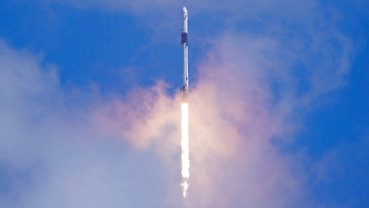 NASA, SpaceX Crew-5 mission launches to space station