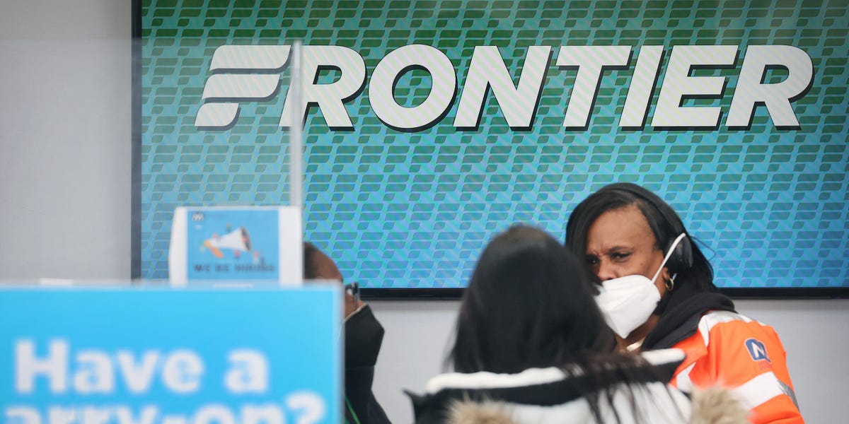 A Frontier Airlines flight made an emergency landing after a man with a box cutter threatened to stab other passengers