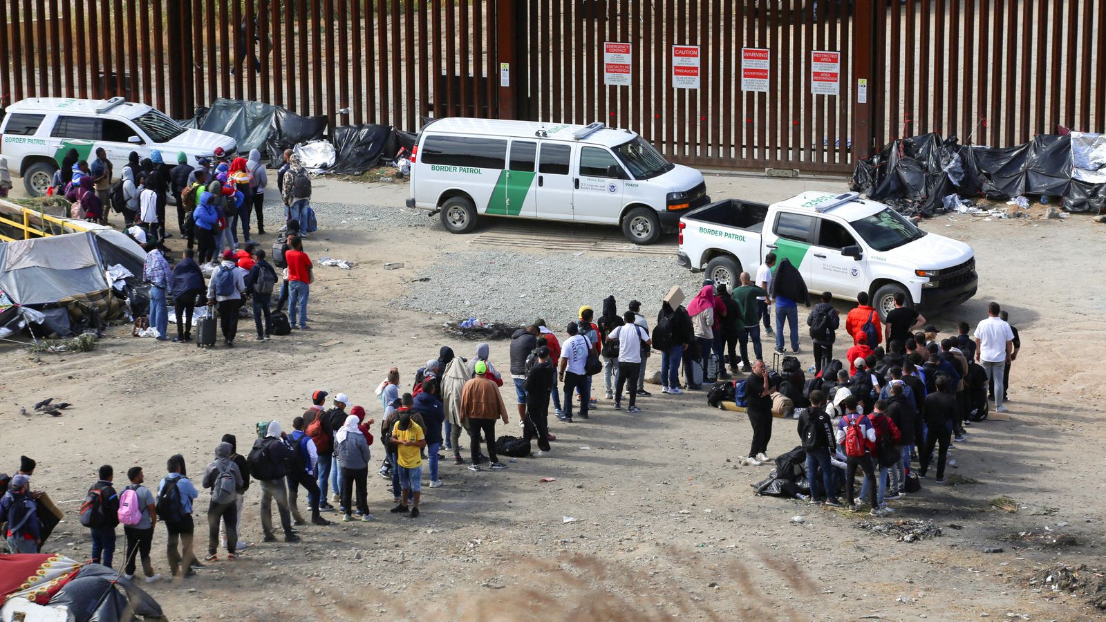 Sharp fall in migrant 'encounters' at US-Mexico border after end of Title 42 restrictions